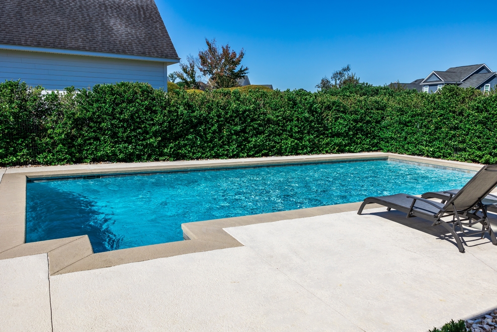 When to Have Your Pool Professionally Repaired